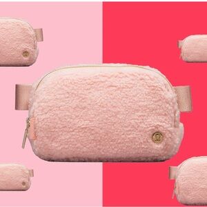 BNWT Lululemon Belt bag